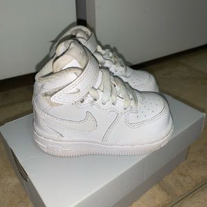 Nike Air Force baby